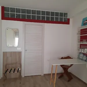 Adg Emilia 10 Del Garda , Peschiera del Garda Italia
